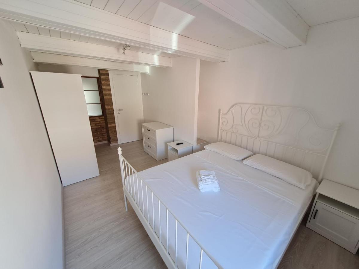Al Castello - Aeroporto Delle Marche - Ancona Apartment ฟัลโกนารา มาริตติมา ภายนอก รูปภาพ