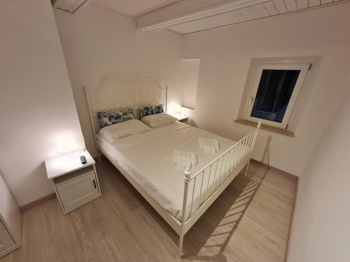 Al Castello - Aeroporto Delle Marche - Ancona Apartment ฟัลโกนารา มาริตติมา ภายนอก รูปภาพ