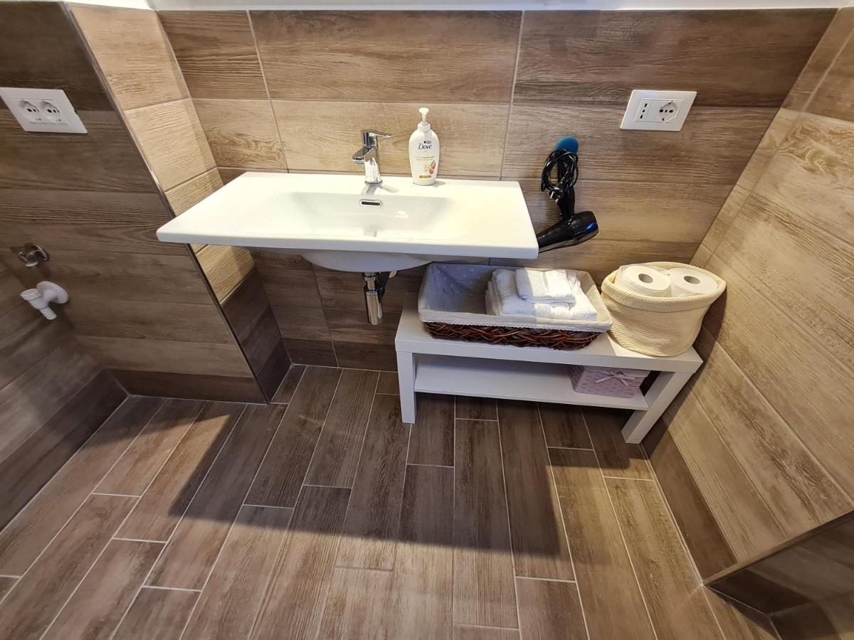 Al Castello - Aeroporto Delle Marche - Ancona Apartment ฟัลโกนารา มาริตติมา ภายนอก รูปภาพ