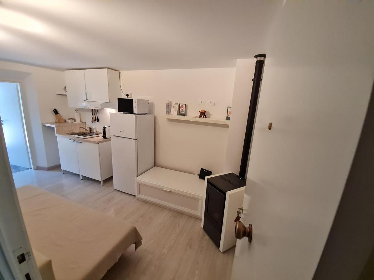 Al Castello - Aeroporto Delle Marche - Ancona Apartment ฟัลโกนารา มาริตติมา ภายนอก รูปภาพ